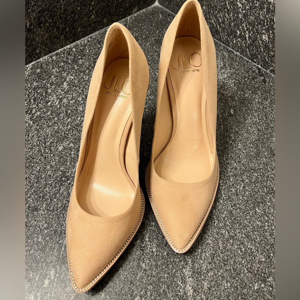 NEVER WORN JLo rhinestone faux suede pumps